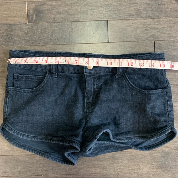 Forever 21 Dark Gray/Blue Jean Short Women’s 28 - Picture 3 of 5